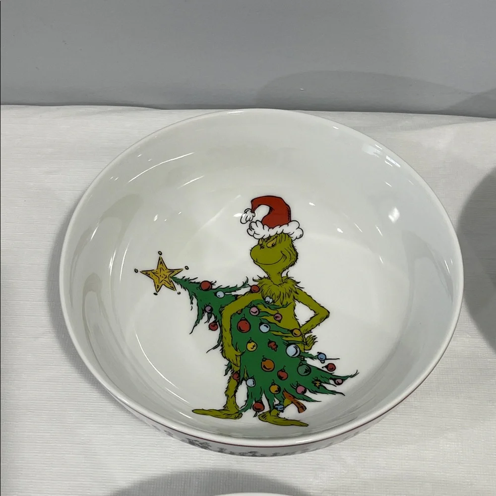 Williams Sonoma Dr. Seuss The Grinch Christmas Porcelain Cereal Bowls Set of 4